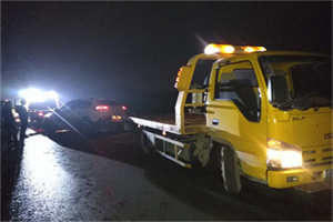 月湖24小时车辆搭电联系电话