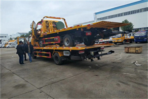 月湖同城汽车补胎